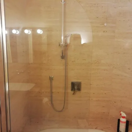 شقة Casa Misha Tra 5 Terre E Versilia Bocca di Magra